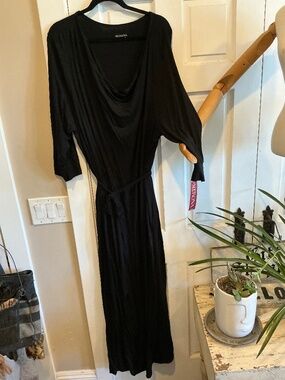 Brand new Medina black dress plus size 4x!